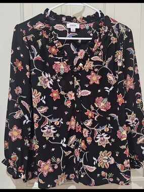 CeCe Black Floral V-Neck Ruffled Blouse